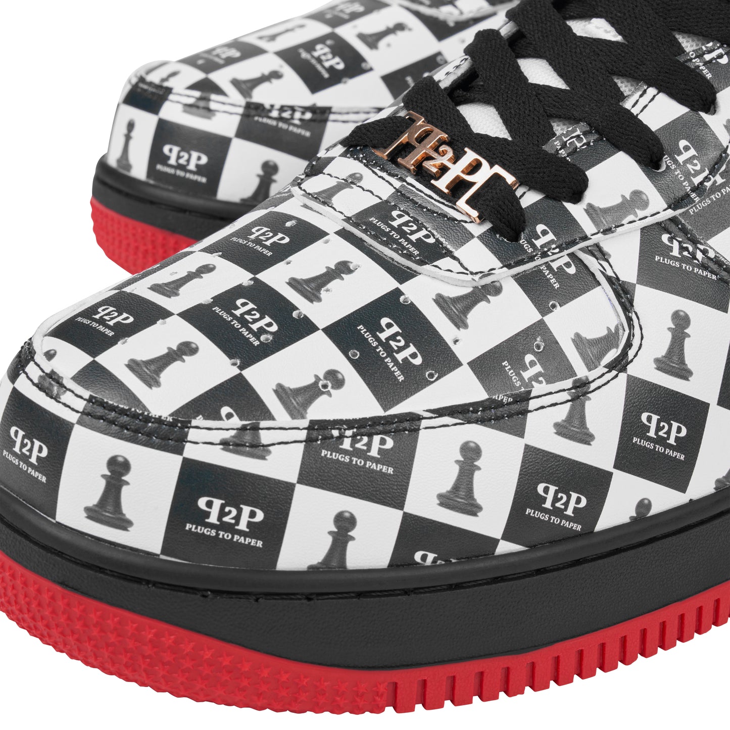 PLUGS TO PAPER Chessboard Trainers - Red